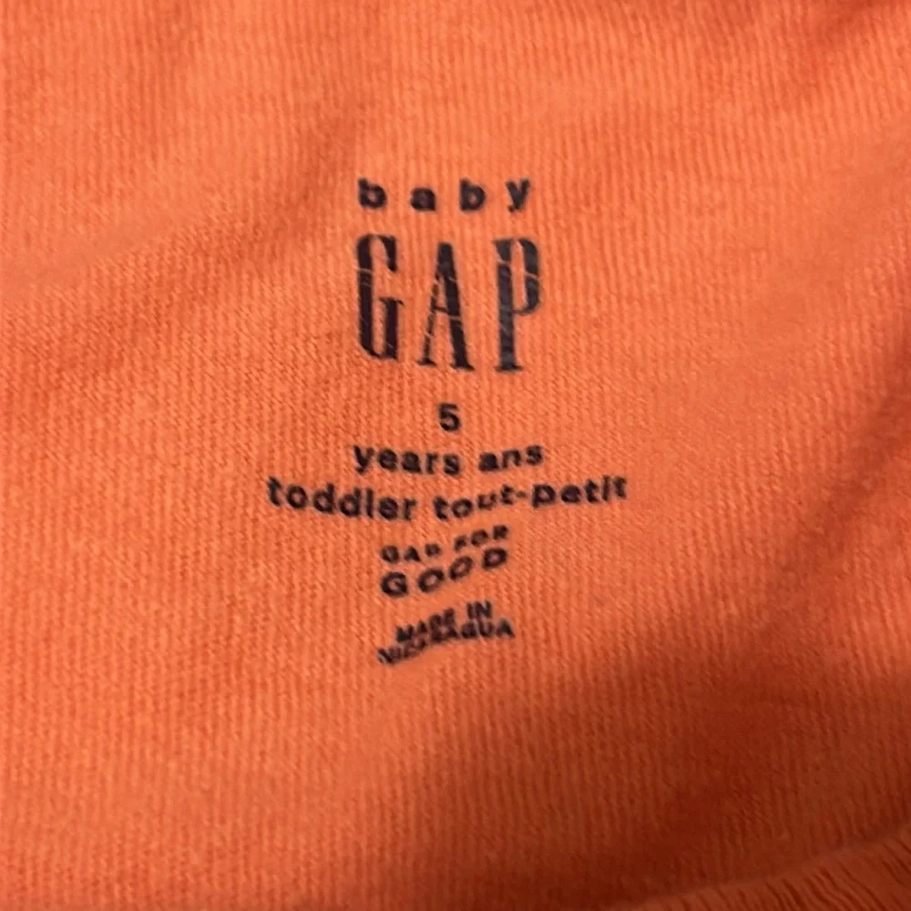 🌼 Gap Tee 💥